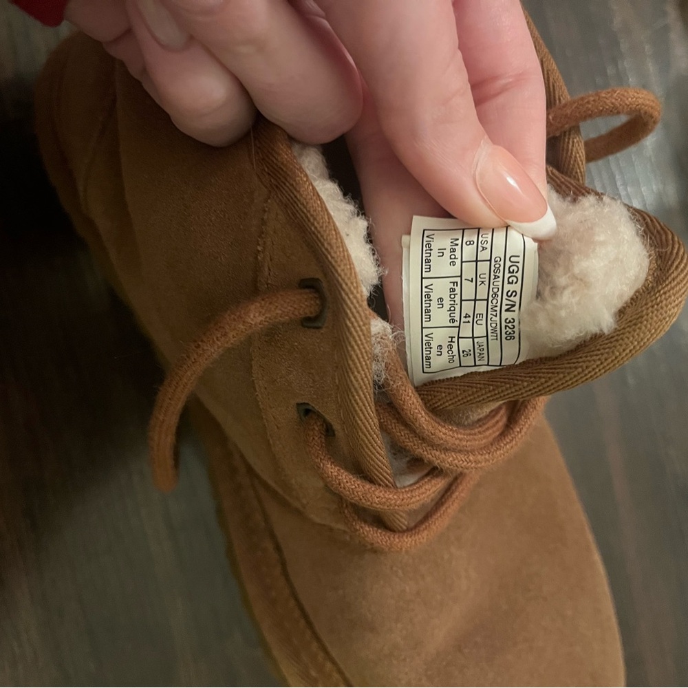 Ugg Neumel Boots - Picture 7 of 7
